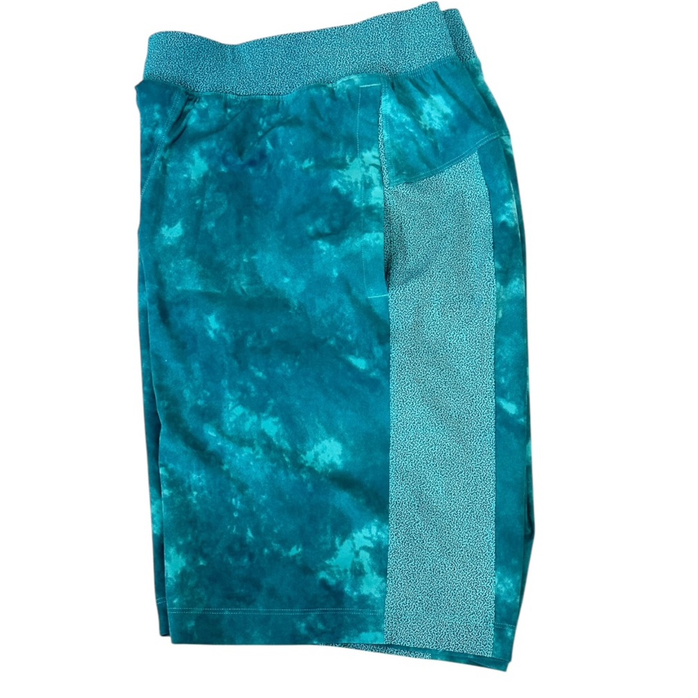 Lululemon Men’s Athletic shorts - Picture 7 of 13